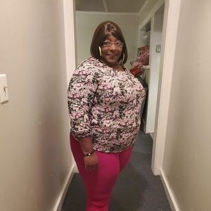 Meet your Posher, Tonya